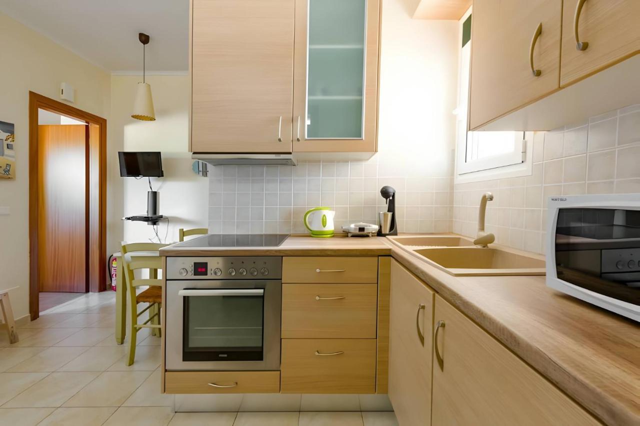 A Casa D'Irene Apartment Mantzavinata Bagian luar foto